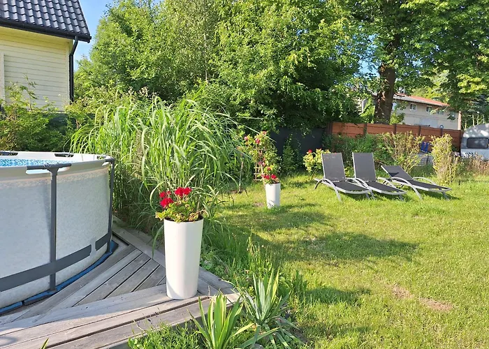 Apartamento Monika 2 *